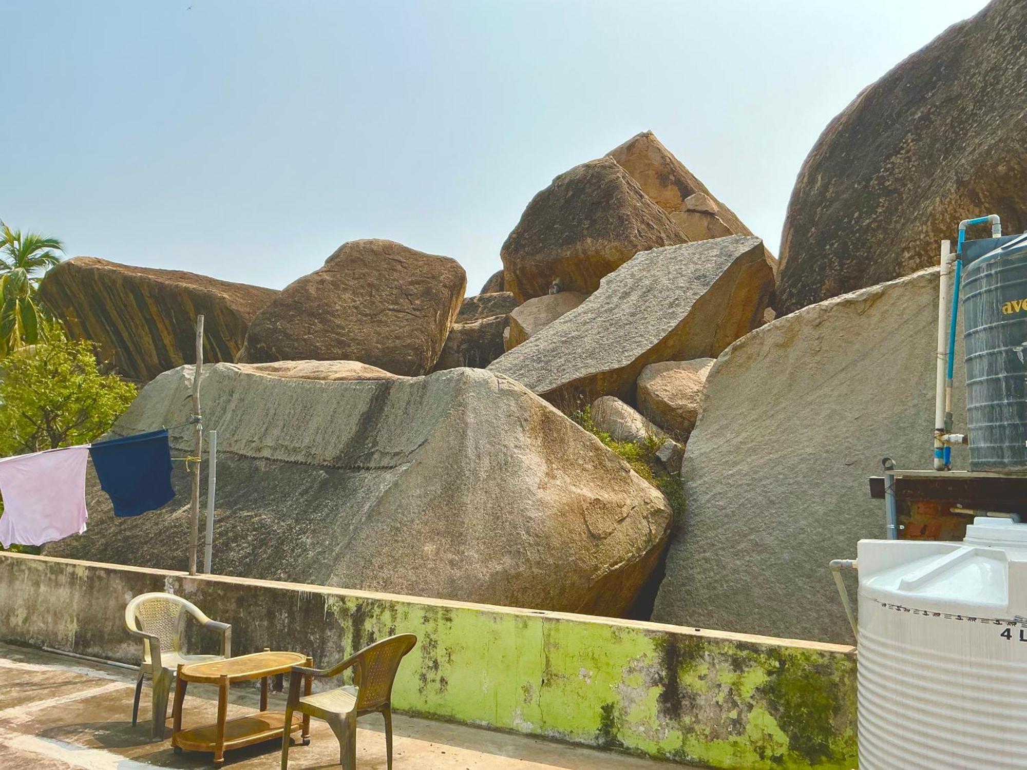 Kalyan Guesthouse Hampi Buitenkant foto